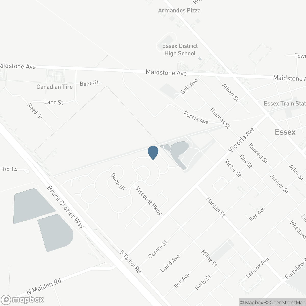 293 Forest PLACE, Essex, Ontario N8M 2B7